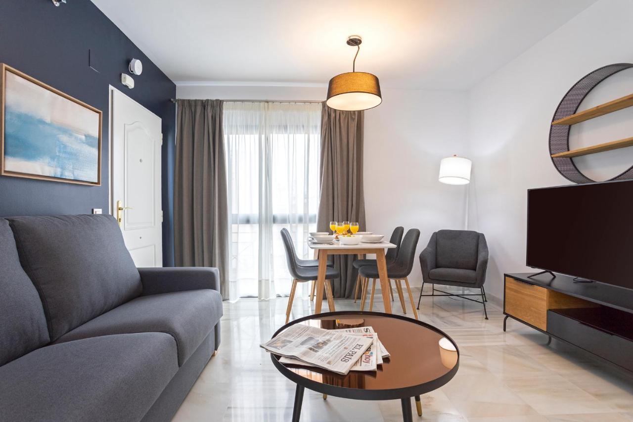Malaga Rivas 34 Suites Homes エクステリア 写真