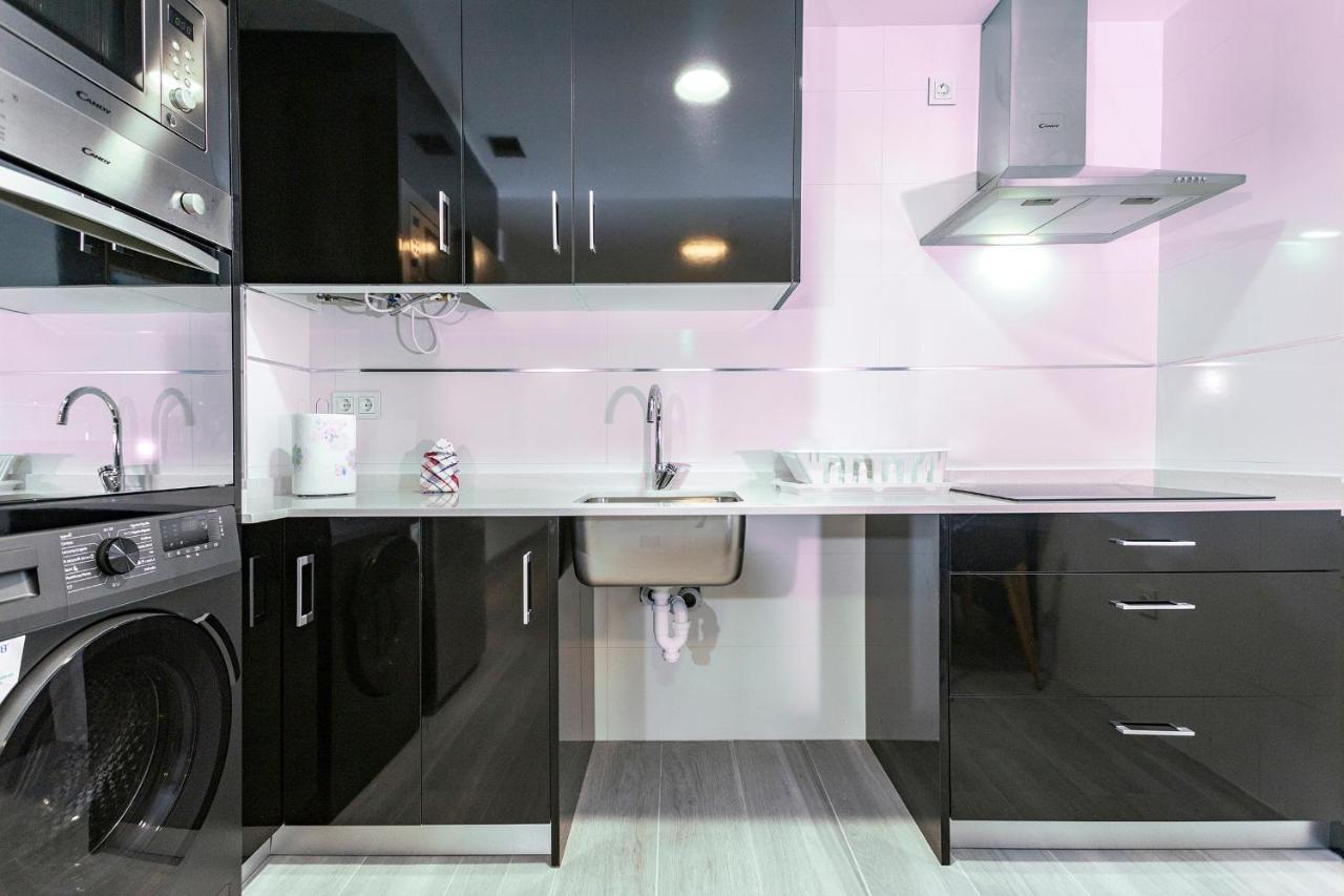 Malaga Rivas 34 Suites Homes エクステリア 写真